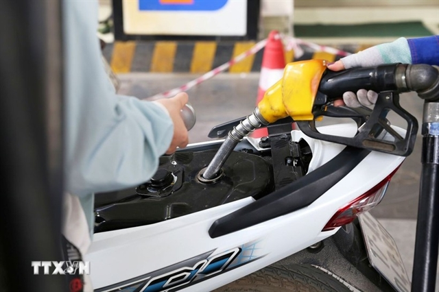Fuel prices cut for second consecutive week